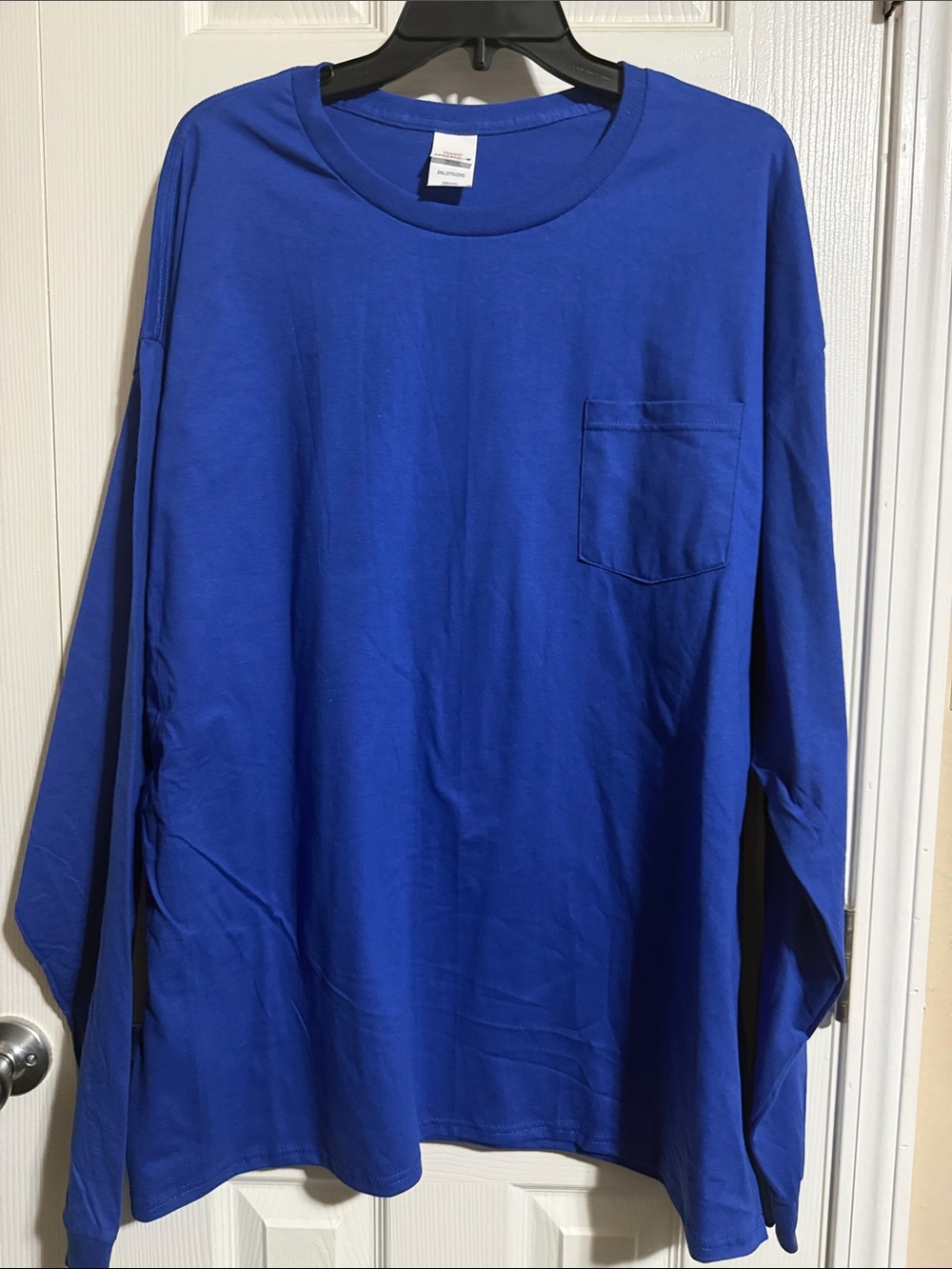 NWOT Hanes Men's Long Sleeve Pocket Tee in Royal Blue - Sz 2XL